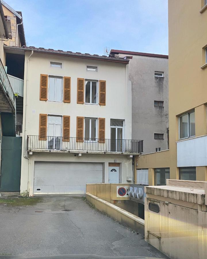 Maison Lamartine - En Plein Centre Ville Avec Garage Double Saint-Claude Extérieur photo